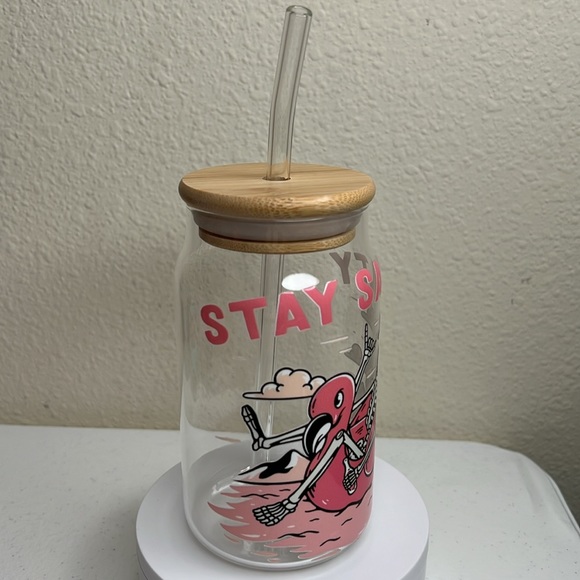 ⭐️ Stay Salty Skeleton Flamingo Floaty Handmade Libbey Glass Cup - Picture 3 of 4